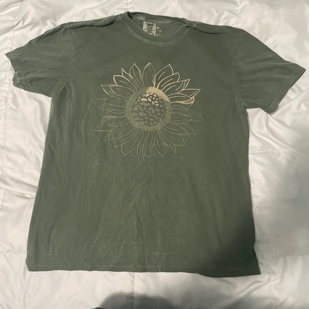 Sunflower Tee
